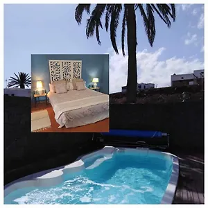 Bed & Breakfast Casona La Orilla 1908